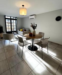 Appartements Les Demoiselles de la Tour ! : photos des chambres