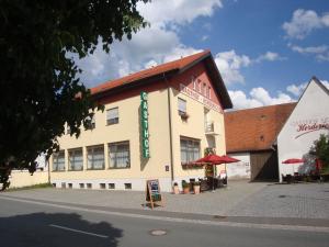Viesu māja Hotel Gasthof Herderich Šlīzenfelde Vācija
