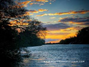 Romantic Golden Spa Suite