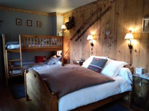 B&B / Chambres d'hotes La Grande Ourse : photos des chambres