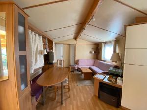 Villas Charmant Mobile-home 6 personnes sur terrain prive a 200 m de la plage - PADRIG : photos des chambres