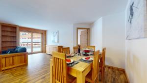 Les Mayens MA 002 - LUXURY apartment 6 pers