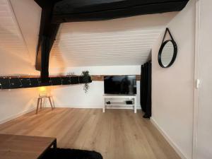 Le Germinal - Studio climatisé calme proche du métro