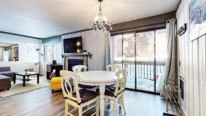 Mammoth Ski & Racquet Club #4 Condo
