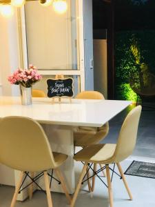 Sobrado Luxo a 600 metros da praia