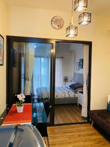 BristleRidge Near JohnHay Fast Wi-Fi Balcony