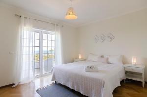 Truebys Tapada - Amazing Villa with Pool & Ocean View By Silver Prop