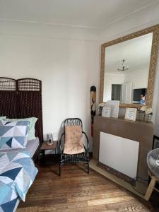 Appartements Paris Champs Elysees direct!Metro 13/Asnieres/Seine : photos des chambres