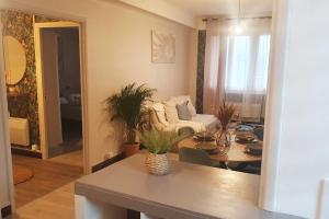 *Cosy* spacieuxentrée autonome* centrale*