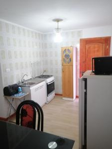 ARRIENDO CASA DUPLEX EN SEGUNDO PISO AMOBLADO FULL