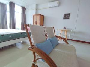 Supanich condo opposite the Train Station ChiangMai