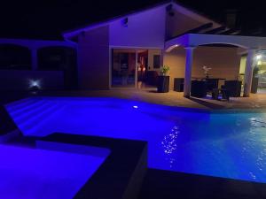 Villas Villa Sany:10 Pers Maison 200m2 piscine , jacuzzi : photos des chambres