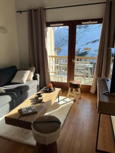 La Mongie magnifique Appart 7 pers vue pistes, piscine, wifi, salle de sport