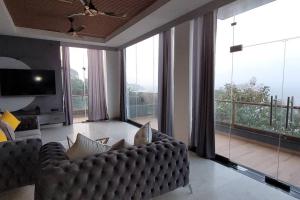 RK island view villa