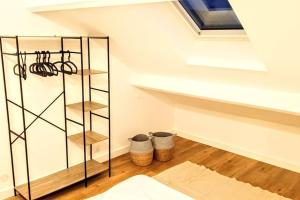 Appartements Appart de charme aux pieds des remparts, terrasse : photos des chambres