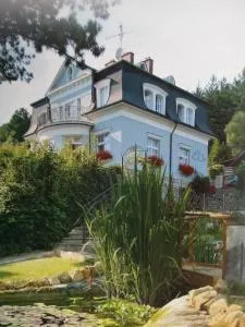 Pension Harmonie - 图尔诺夫