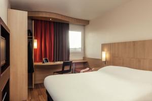 Hotels ibis Epinay-sur-Seine : photos des chambres