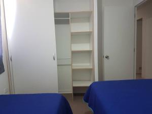 Depto con internet y tv cable