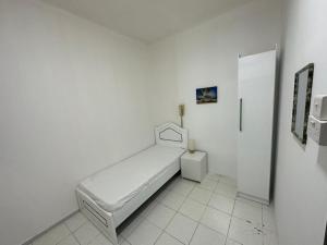Low Priced New Residential Rooms for Men Guests near DAFZA Metro Station