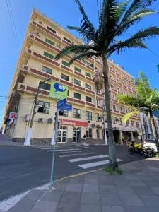 托雷斯大酒店 - 阿罗约多萨尔