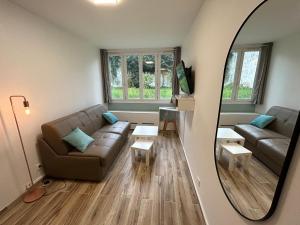 Appartements Studio calme & lumineux, vue sur le jardin, WIFI : photos des chambres