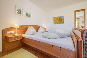 One-Bedroom Apartment (2 - 4 Adults) room in Familienbauernhof Mesner