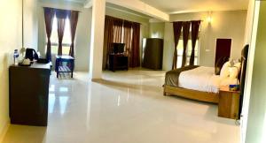 La Colline Resort