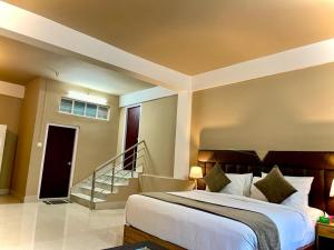 La Colline Resort
