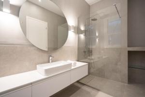 Upscale Athens Luxury Penthouse