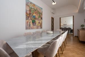 Upscale Athens Luxury Penthouse