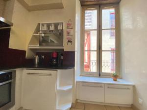 Charmant appartement - centre Cité Plantagenet!!!