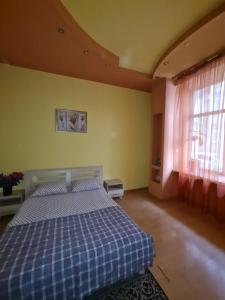 ЛЬВІВСЬКА МАНДРІВКА