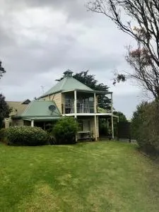 Acacia Rise - Ventnor