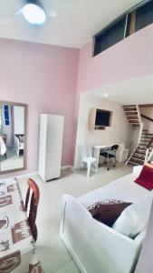 Aparts Ilha Centro-casa 2 qtos e casa 1 qto mezanino