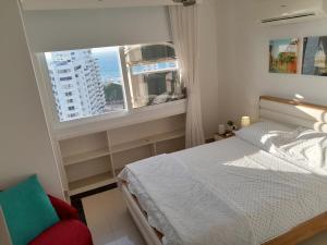 Oceanside 3-bedroom apartment in fun tourist area