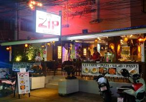 ZIP Hotel & Restaurant