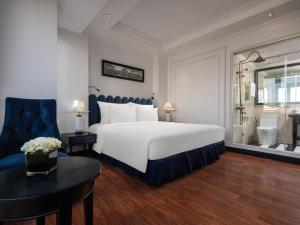 The Flower Boutique Hotel & Travel