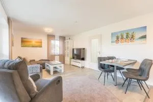 "Schöne Aussicht" Land & Meer - 西代希施特里希