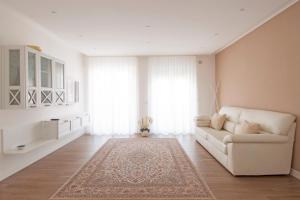 Casa Armonia by MONHOLIDAY