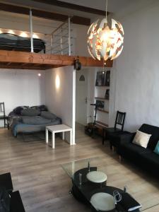 FLC, loft atypique CAMAS HYPER-CENTRE