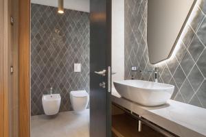 Villa Divina22 - APT Prima con piscina e vista lago