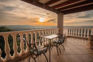All Seasons Boutique Hotel