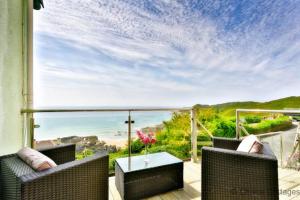 WOOLACOMBE ADMIRALS LODGE 6 Bedrooms