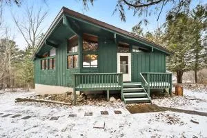 Petoskey Stone Lodge - Elk Rapids