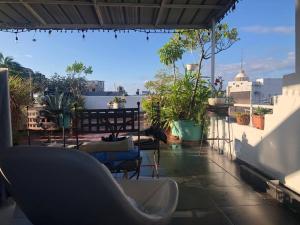 Centerpice Colonial Zone