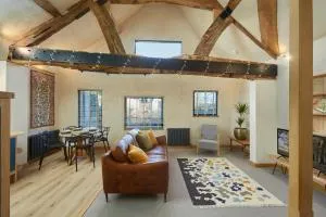 Kin Ludlow Rooms - Coreley