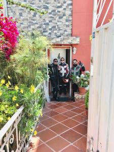 Villa Mitad del Mundo