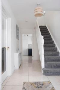 Modern newly refurbished house 10 minute walk from Lahinch