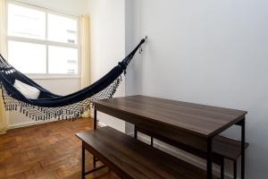 2Qtos a 100m da Praia de Copacabana | AS 13705