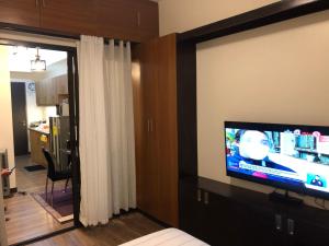 BristleRidge Near JohnHay Fast Wi-Fi Balcony